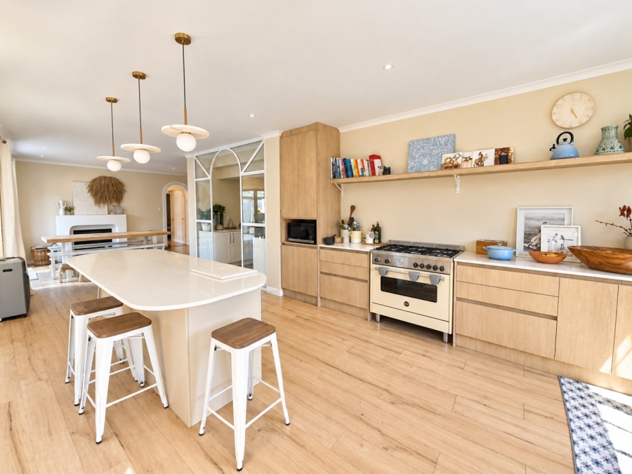 4 Bedroom Property for Sale in Melkbosstrand Central Western Cape